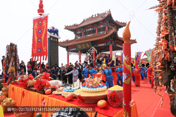 祭祀場面