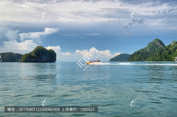 藍(lán)天碧海