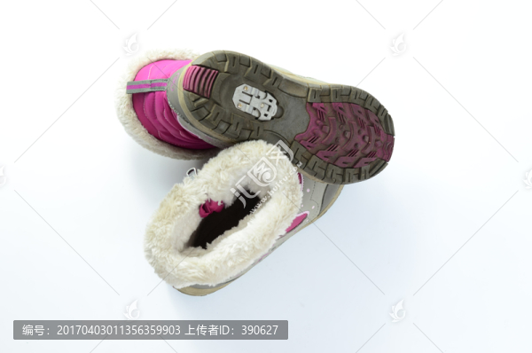 雪地靴