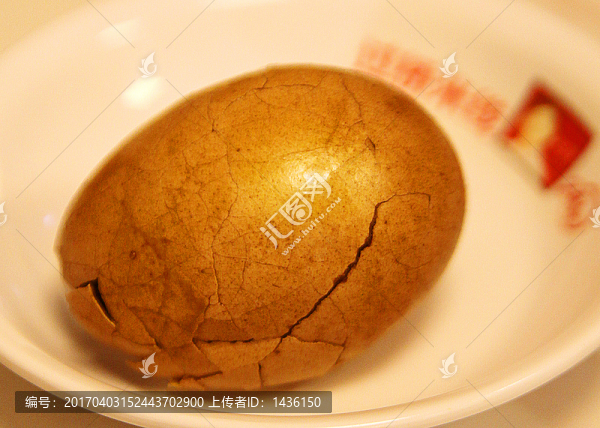 鹵蛋