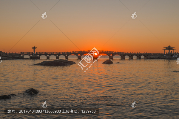 海邊日出