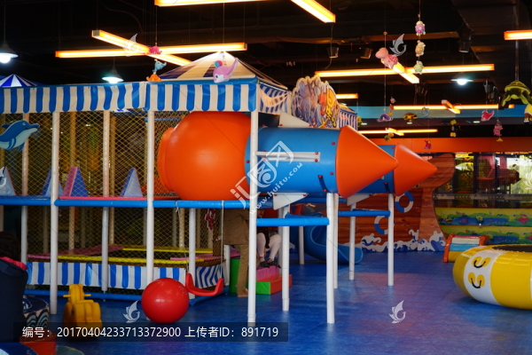 室內(nèi)游樂場