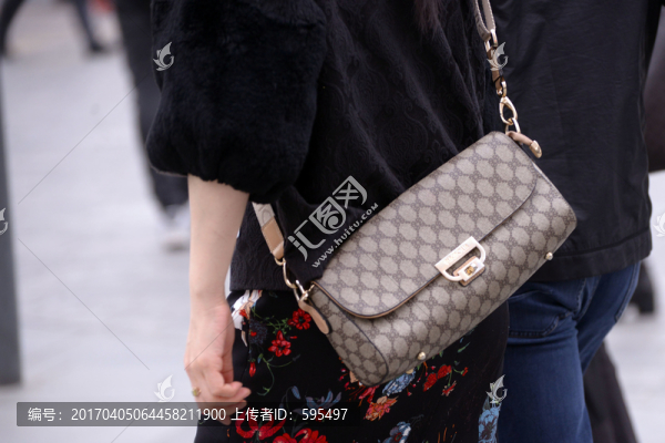 女式包