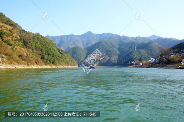 新安江山水
