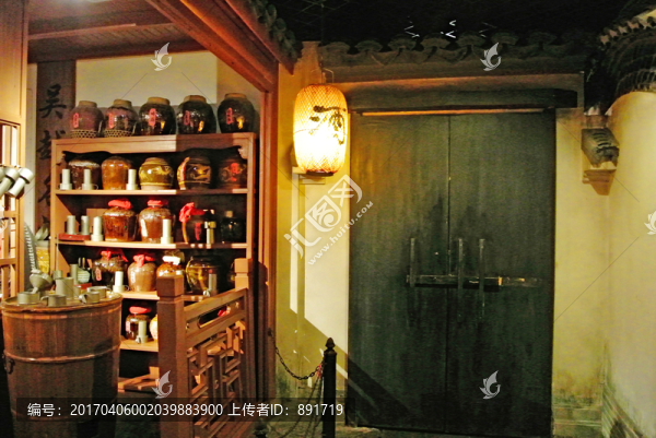 酒館場景模擬