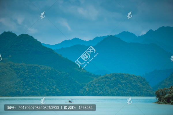湖光山色