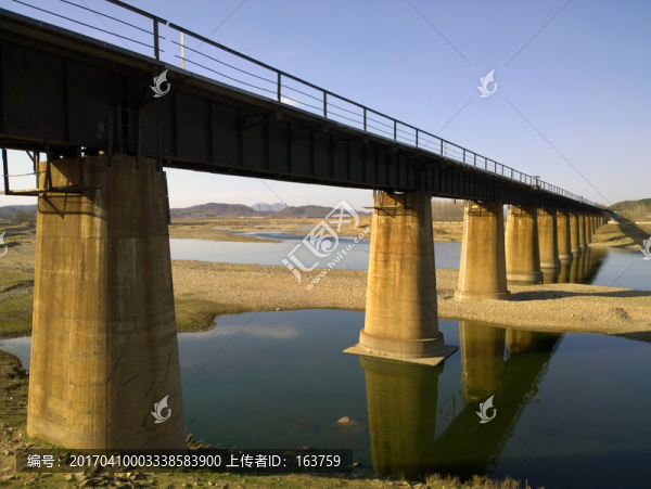 鐵路大橋