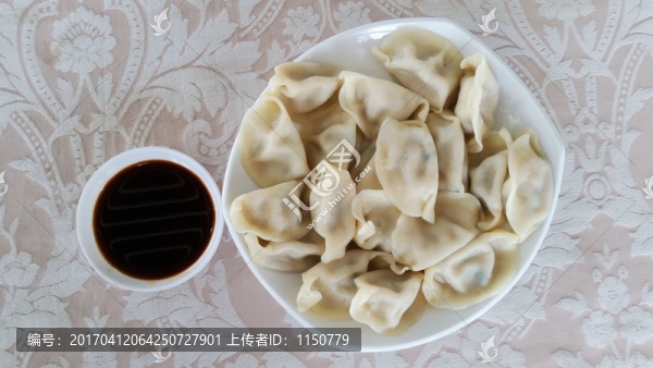 一盤水餃