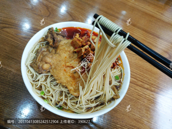 辣醬大排面