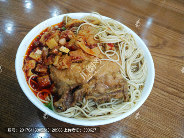 辣醬大排面