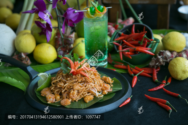 泰式海鮮炒面