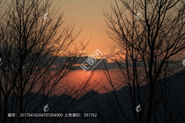 黃昏彩霞