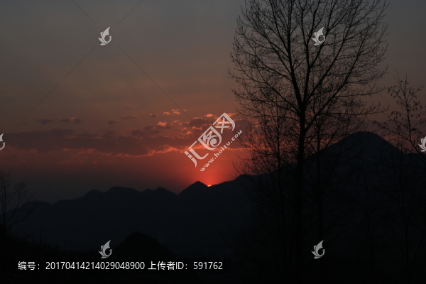 彩黃昏彩霞