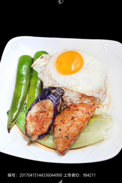 煎釀三寶飯,快餐