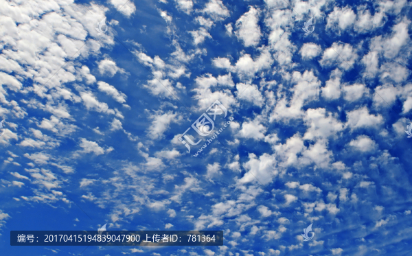 天空白云
