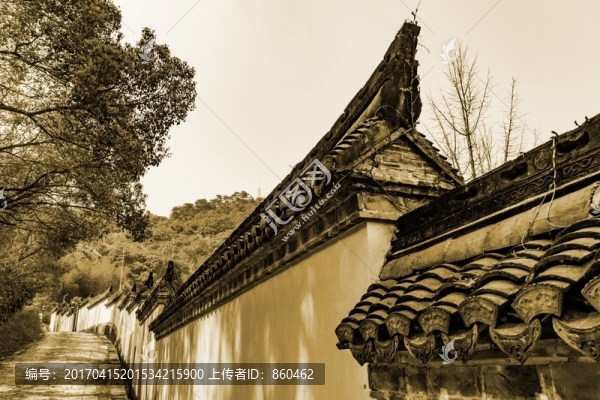 青瓦院墻