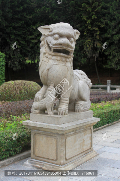 石獅子