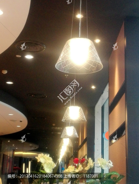 西餐廳燈光