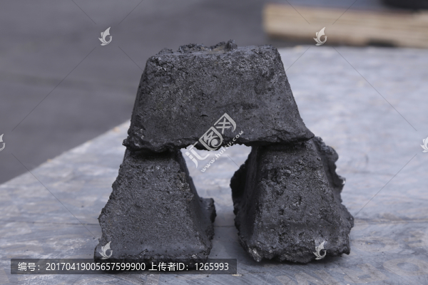 炭精