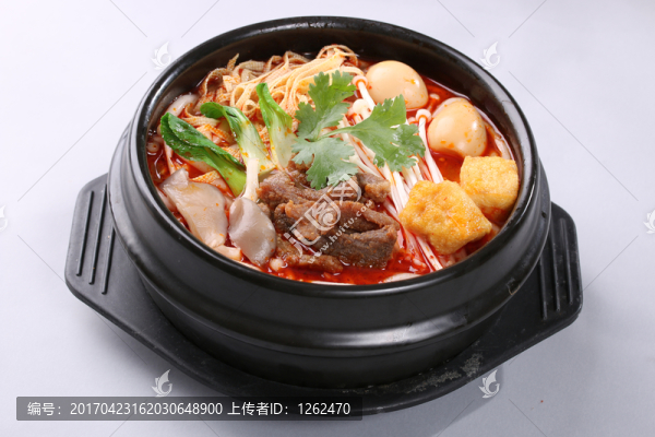 酥肉土豆粉