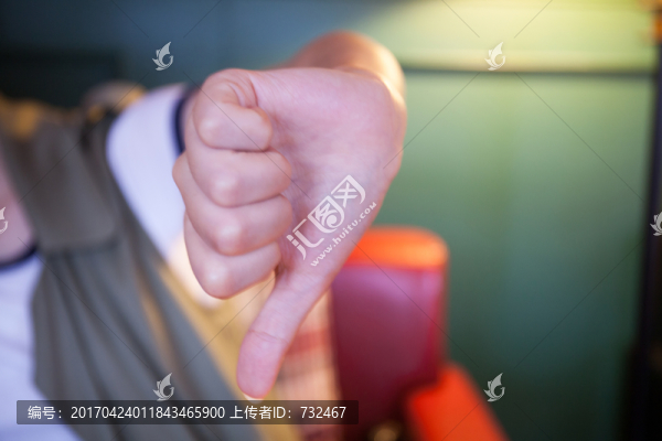 手勢