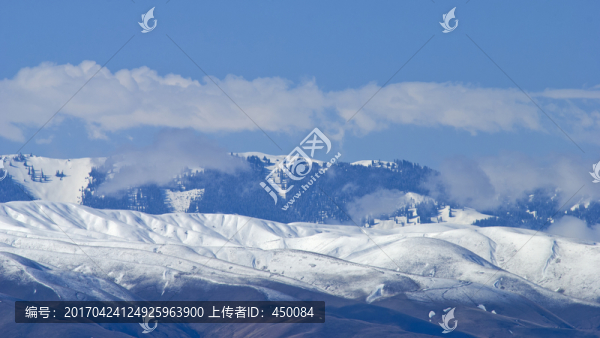 仙山隔云海