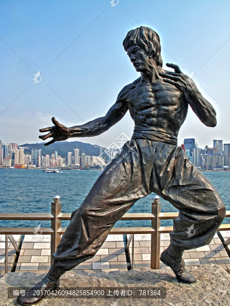 李小龍雕像