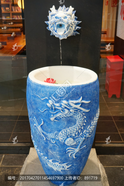 龍雕塑