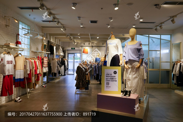 專賣店櫥窗