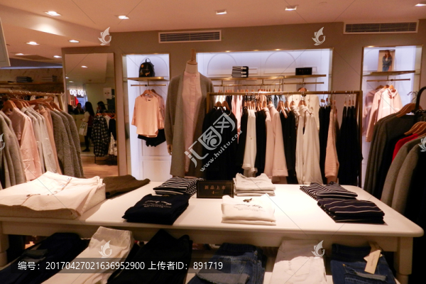 女裝專賣