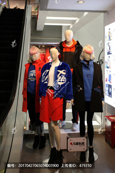 商店模特,專賣店櫥窗,服裝模特