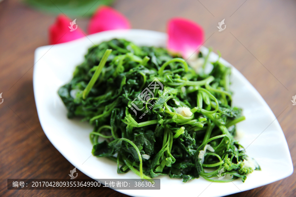 涼拌灰灰菜