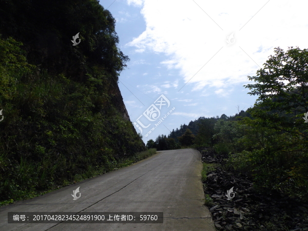 山區(qū)水泥路