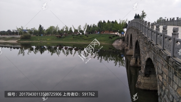 湖水