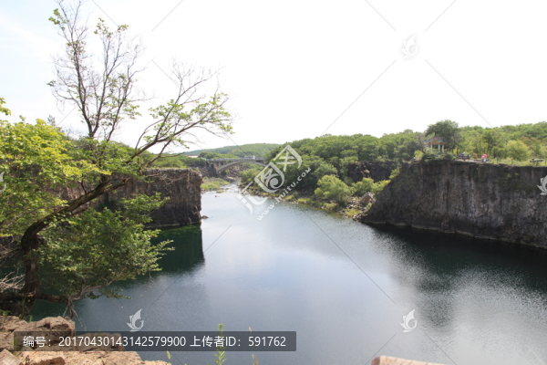 黑龍江鏡泊湖