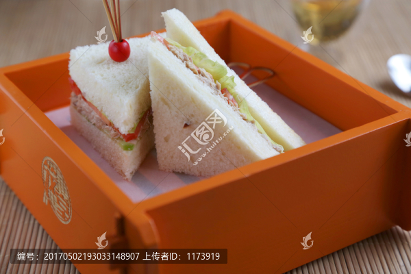 三明治