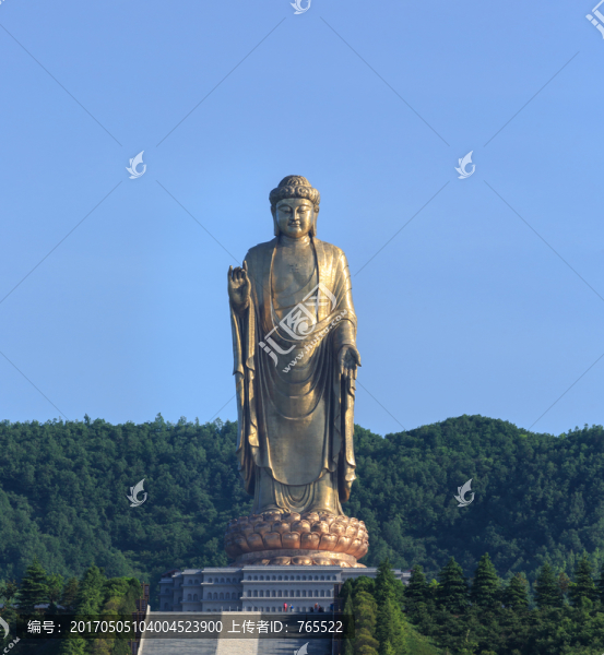 中原大佛
