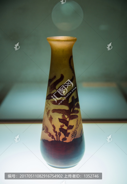 琉璃藝術(shù)品