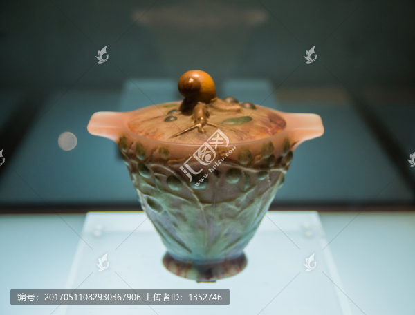 琉璃藝術(shù)品