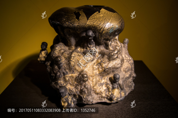 琉璃藝術(shù)品