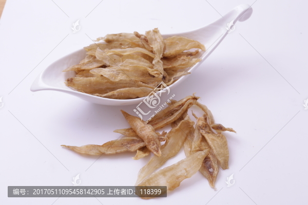 魚膠