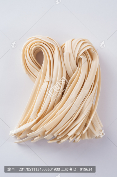 水面寬面