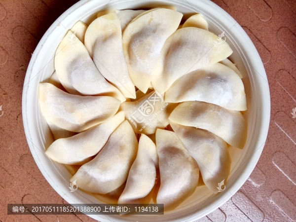 一籠餃子,手工肉餃,水餃蒸餃