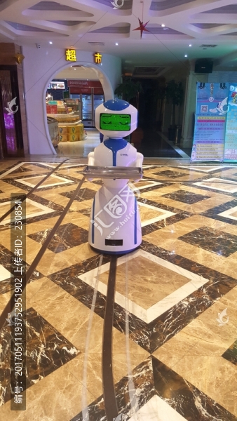 機器人服務員