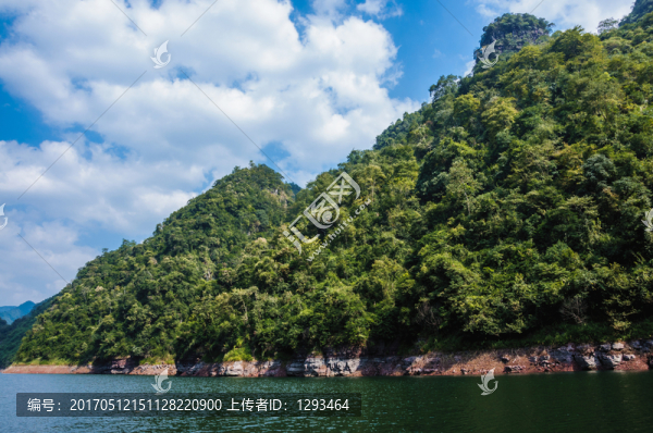 水庫風(fēng)光