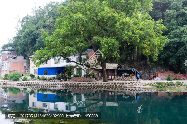 小鎮(zhèn)建筑