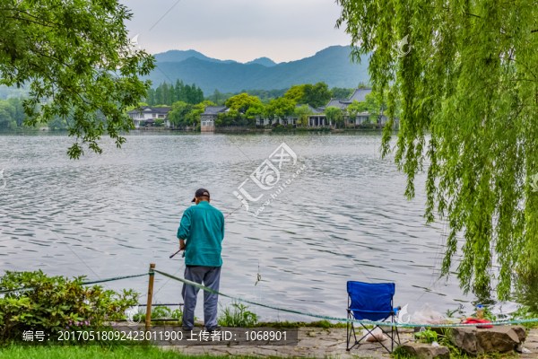 蘇堤垂釣