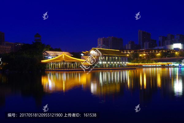 西安曲江池南湖夜景