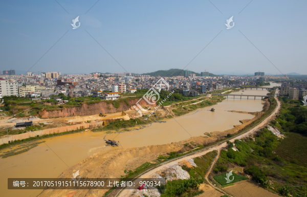 一河兩岸,丹江河畔