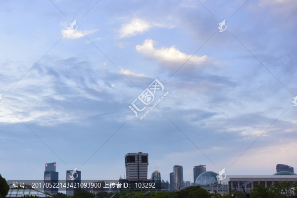 城市的天空